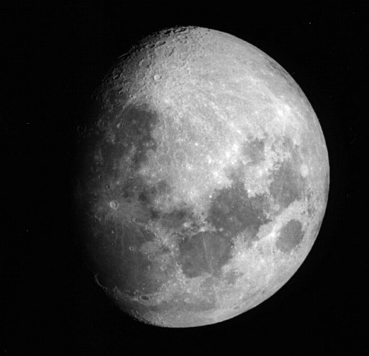 <p>Waxing Gibbous</p>