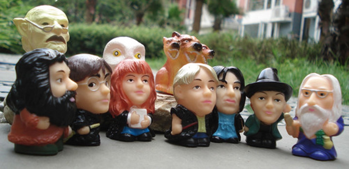 <p>mọi người cùng</p>