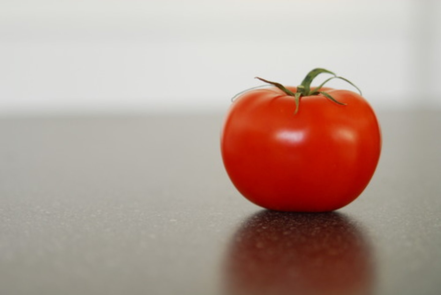 <p>tomato</p>