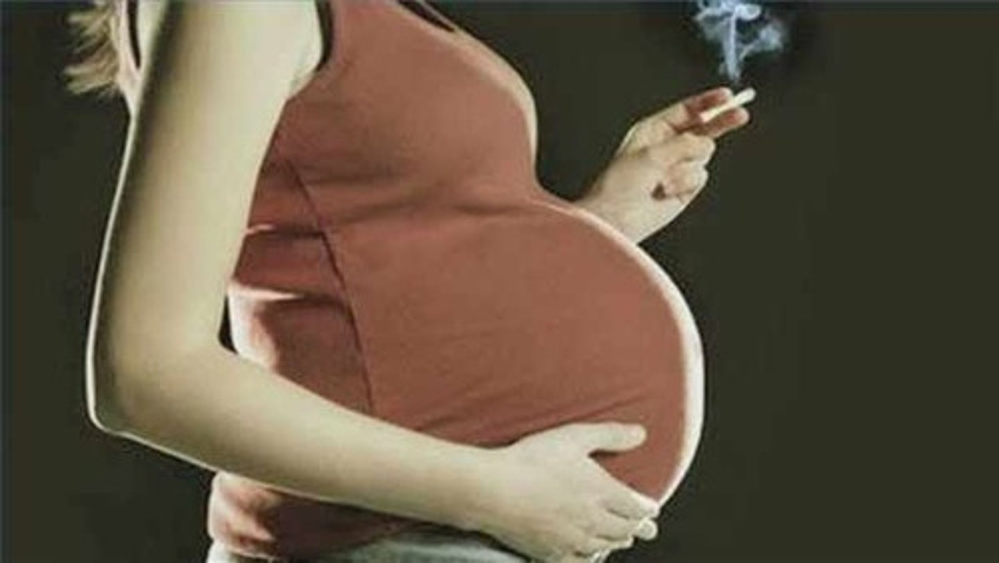 <p>can cause a <b>still birth</b><br>- a <b>miscarriage</b> or a <b>mutation</b> in the baby<br>- foetus does <b>not</b> receive <b>enough oxygen</b></p>