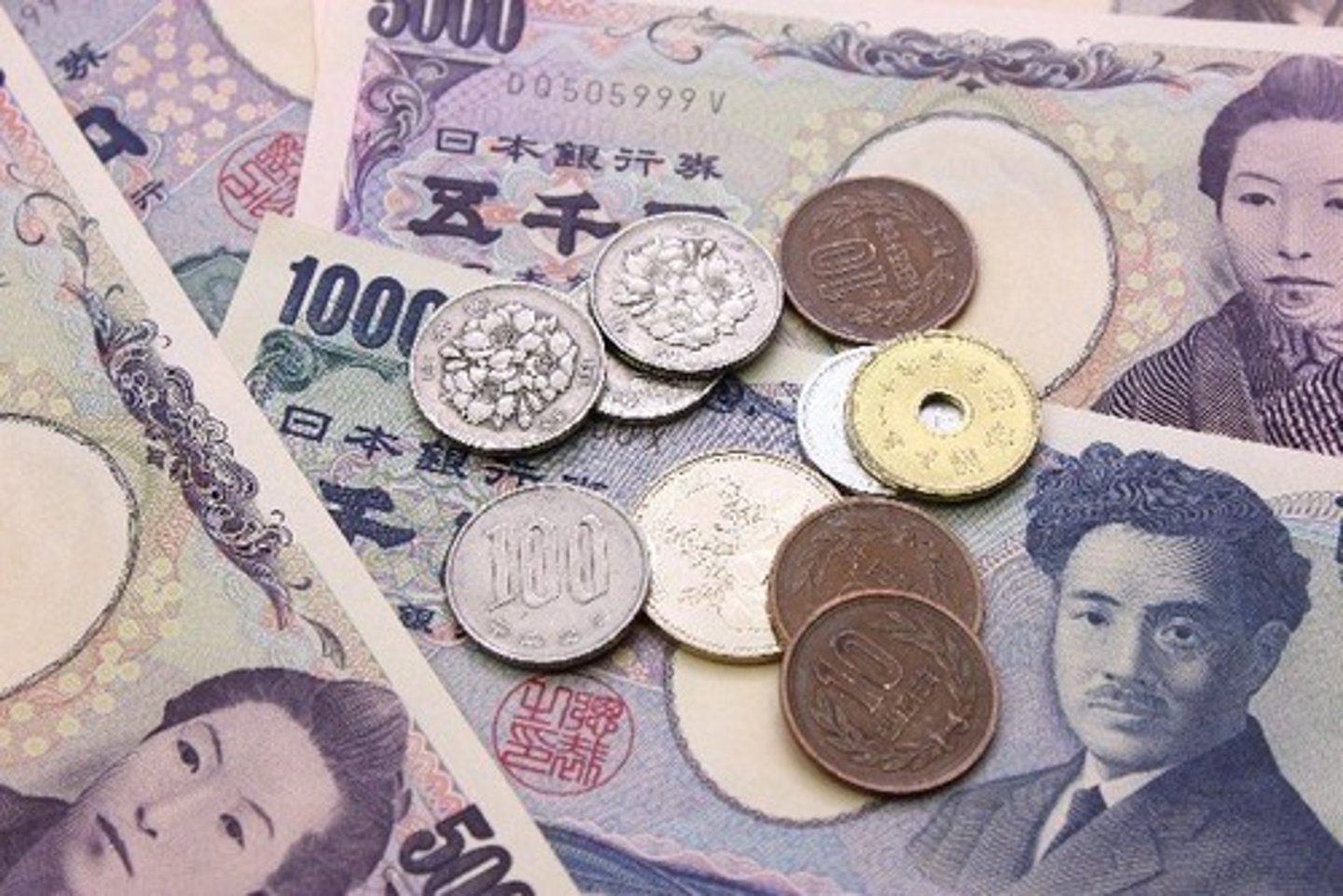 <p>えん</p><p>yen</p>