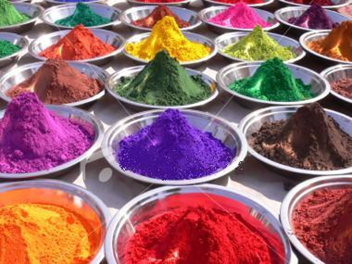 <p>A colored chemical compound that absorbs light, producing color.</p>