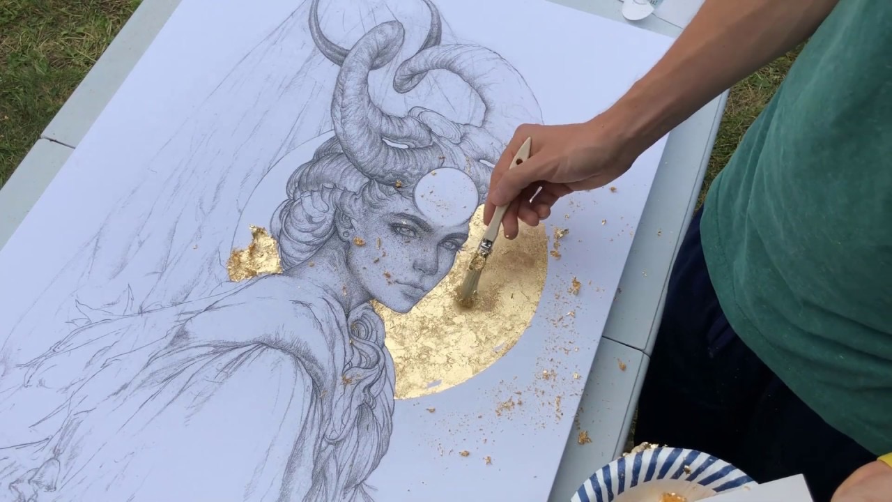 <p>paper thin sheets of hammered gold that are used in gilding to create a decorative, reflective effect</p>