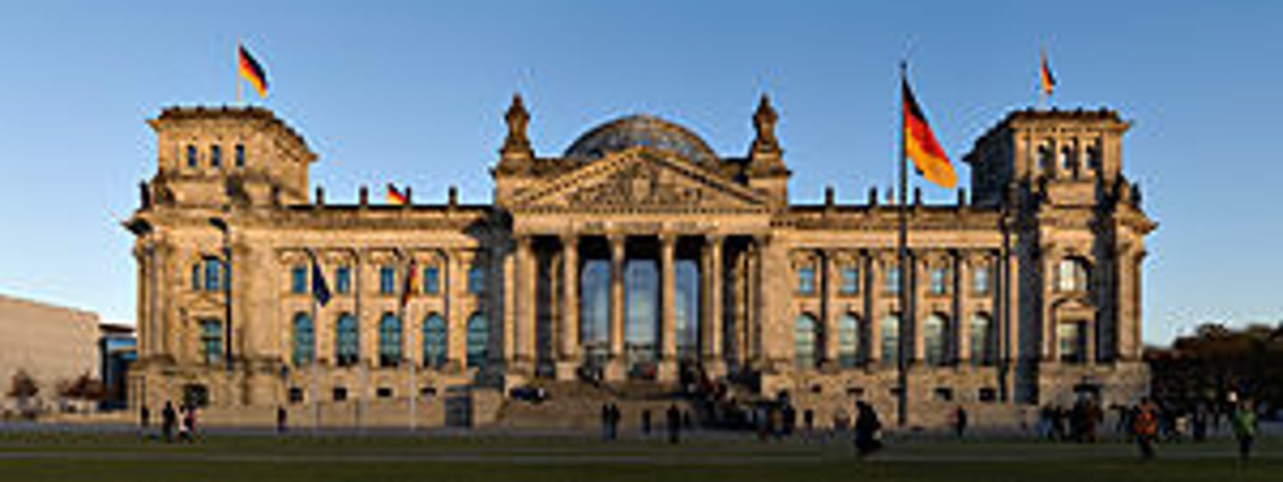 <p>Parliament building</p>