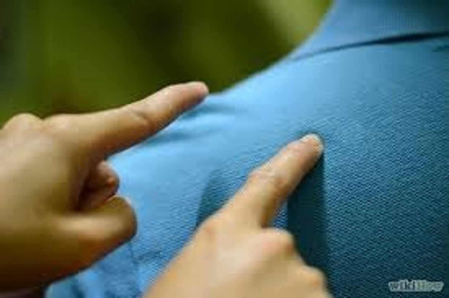 <p>тикати</p>