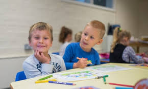 <p>I said i like school</p>