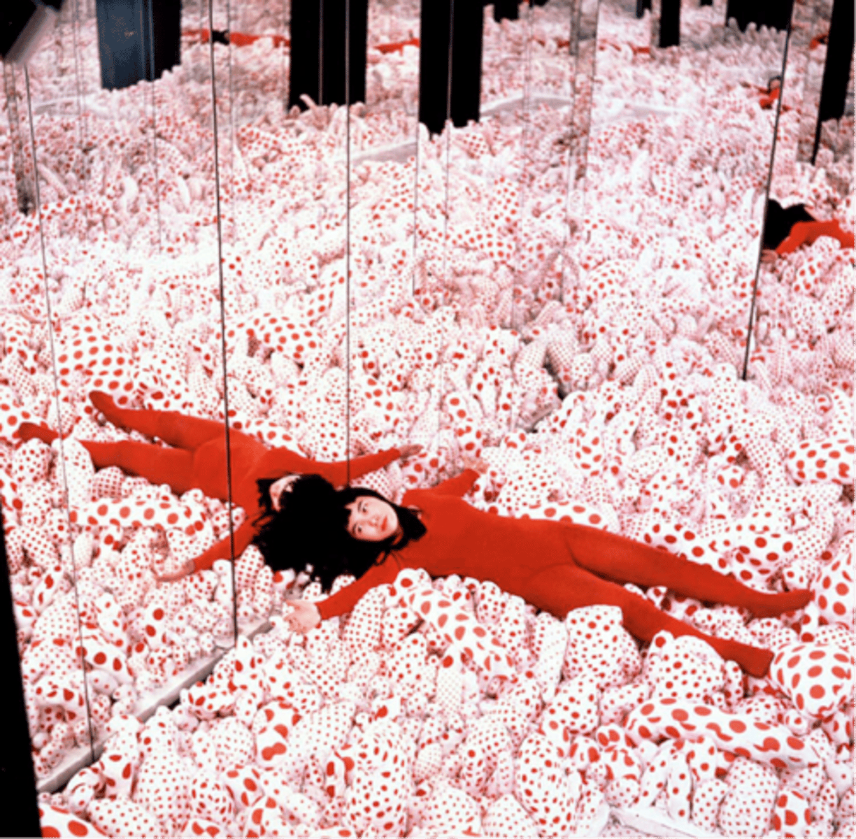 <p>instalacja / sztuka kobiet</p>