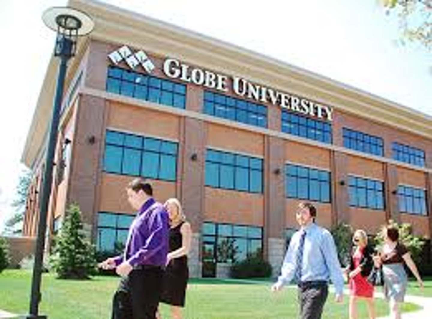 <p>education at university or college level (giáo dục bậc cao)</p>