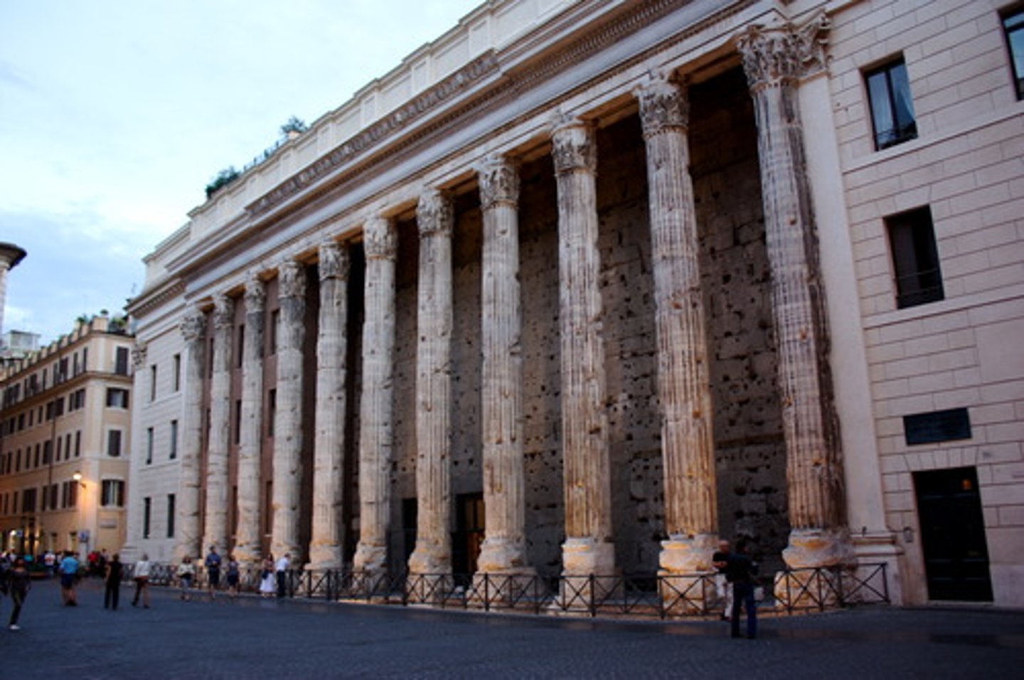 <p>-Campus Martius</p><p>-Deified after death, 2nd C CE</p><p>-Finished after death</p>