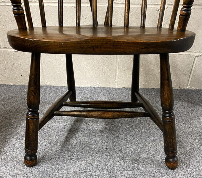 <p>Has two bars connecting those at the sides; Double configuration provides added strength and stability to the furniture piece, distributing weight evenly across the frame</p>