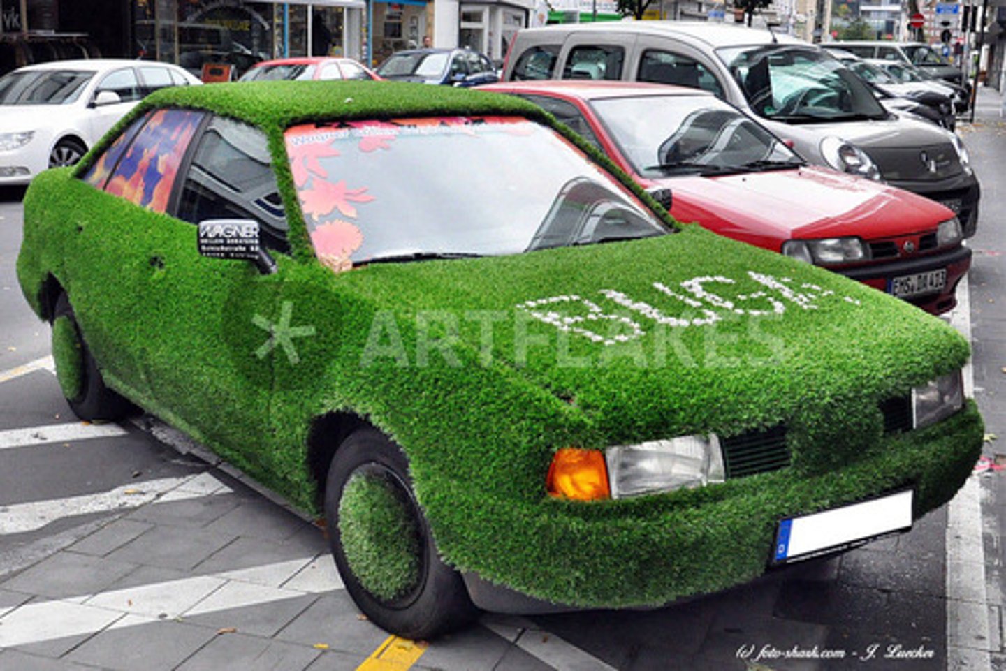 <p>щось незвичне</p>