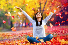 <p>lleno de felicidad</p>