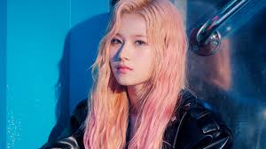 <p>miyeon momo sana</p>