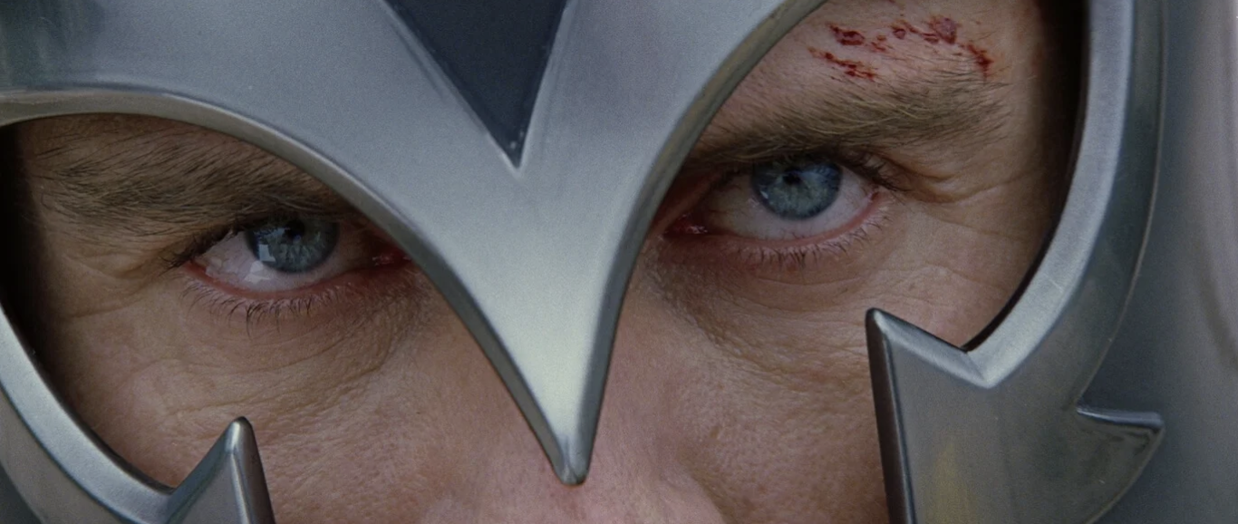 <p>An extreme close-up is the most you can fill a frame with your subject. It often shows eyes, mouths and gun triggers. In extreme close-up shots, smaller objects get great detail and are the focal point.</p>