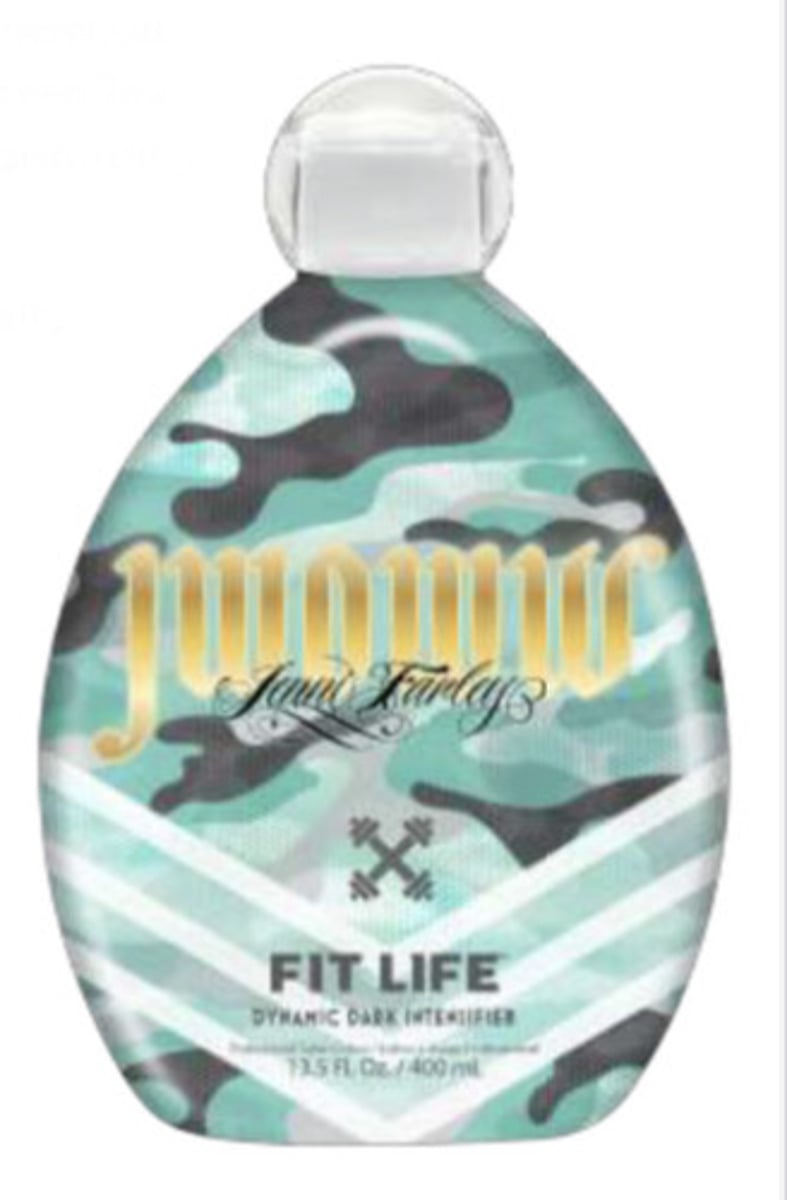 <p>- $70</p><p>- 13.5 oz. bottle</p><p>- Dynamic Dark Intensifier: Known to help boost melanin production for streak-free color, while also improving moisture retention to enhance skin's natural beauty.</p><p>- Fitness Complex: Caffeine helps provide a boost of toning for a more youthful and energized appearance. Stevia is known to tone and calm, while enhancing skin rejuvenation. Green Tea contains high amounts of antioxidants to help prevent free radical damage, while moisturizing for smoother skin.</p><p>- Protein Power: Protein Powder provides skin with essential nutrients including Protein, Calcium and Vitamins to help skin look soft, supple and glowing.</p><p>Protects Tattoos.</p>