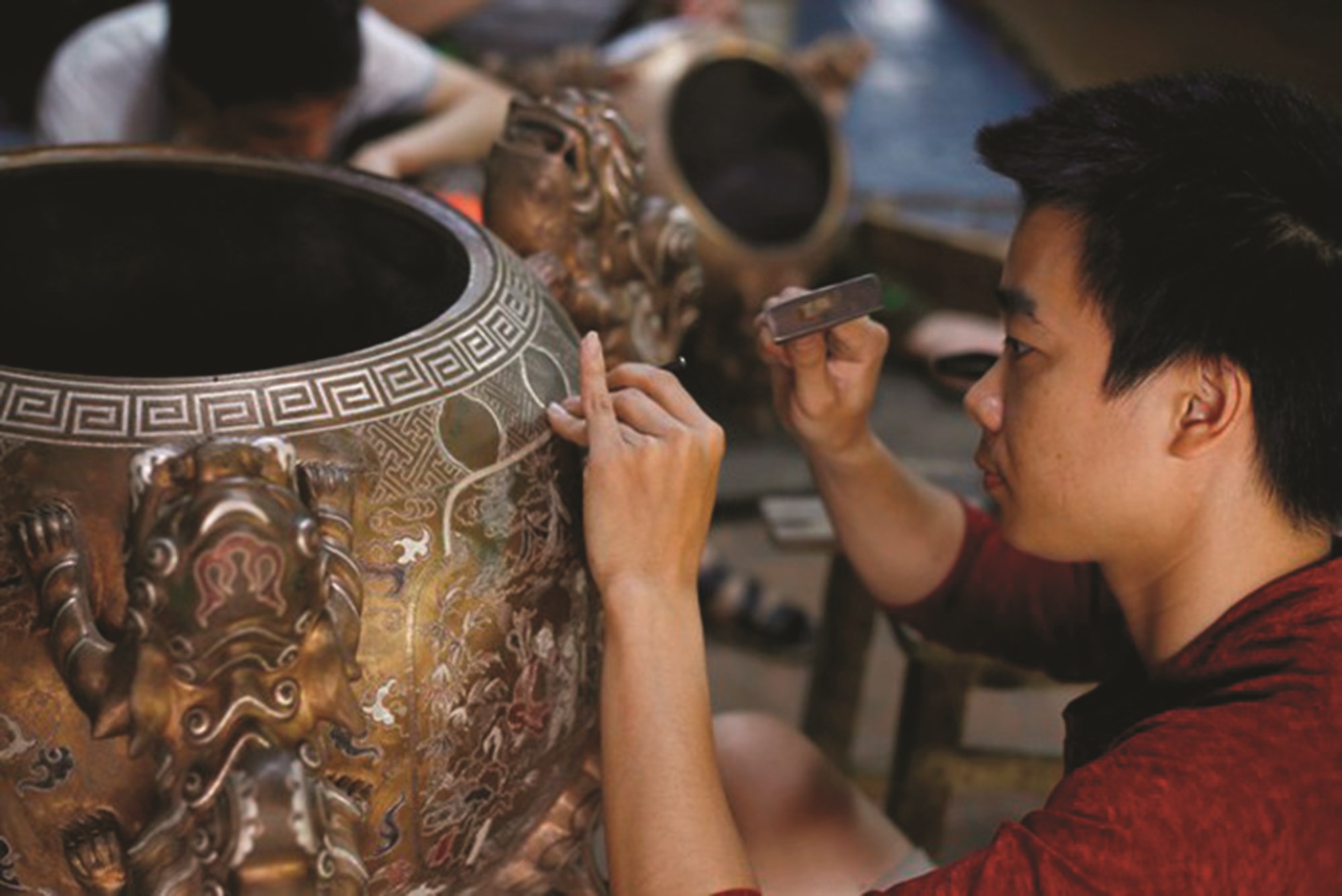 <p>(adj) tỉ mỉ, kỹ lưỡng</p>