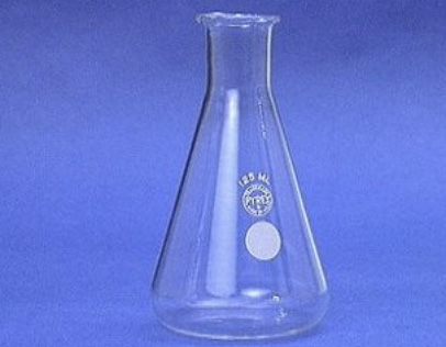 <p>holds solids or liquids that may release gases during a reaction or that are likely to splatter if stirred or heated</p>
