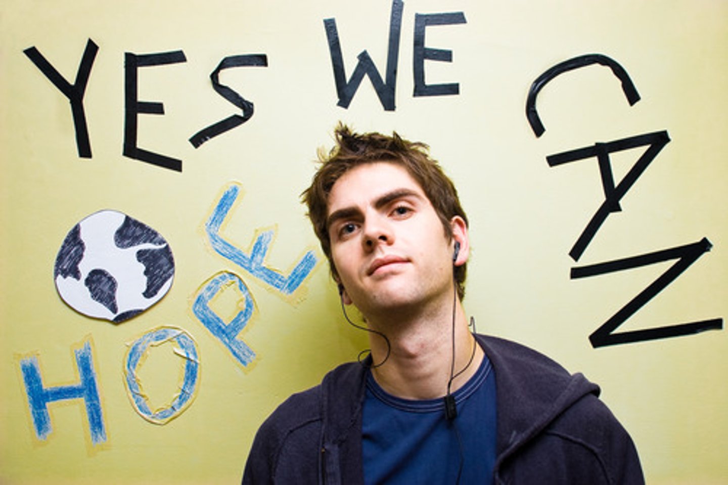 <p>(v) truyền cảm hứng</p>