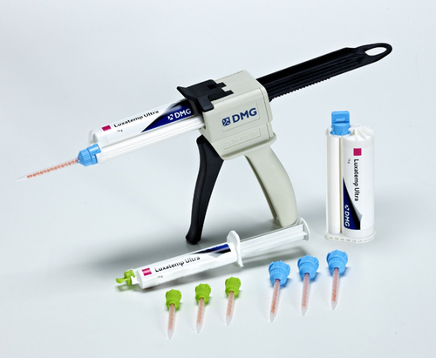 <p>Bis-acryl Composite Resin- Protemp Integrity</p><p>- Luxatemp</p>