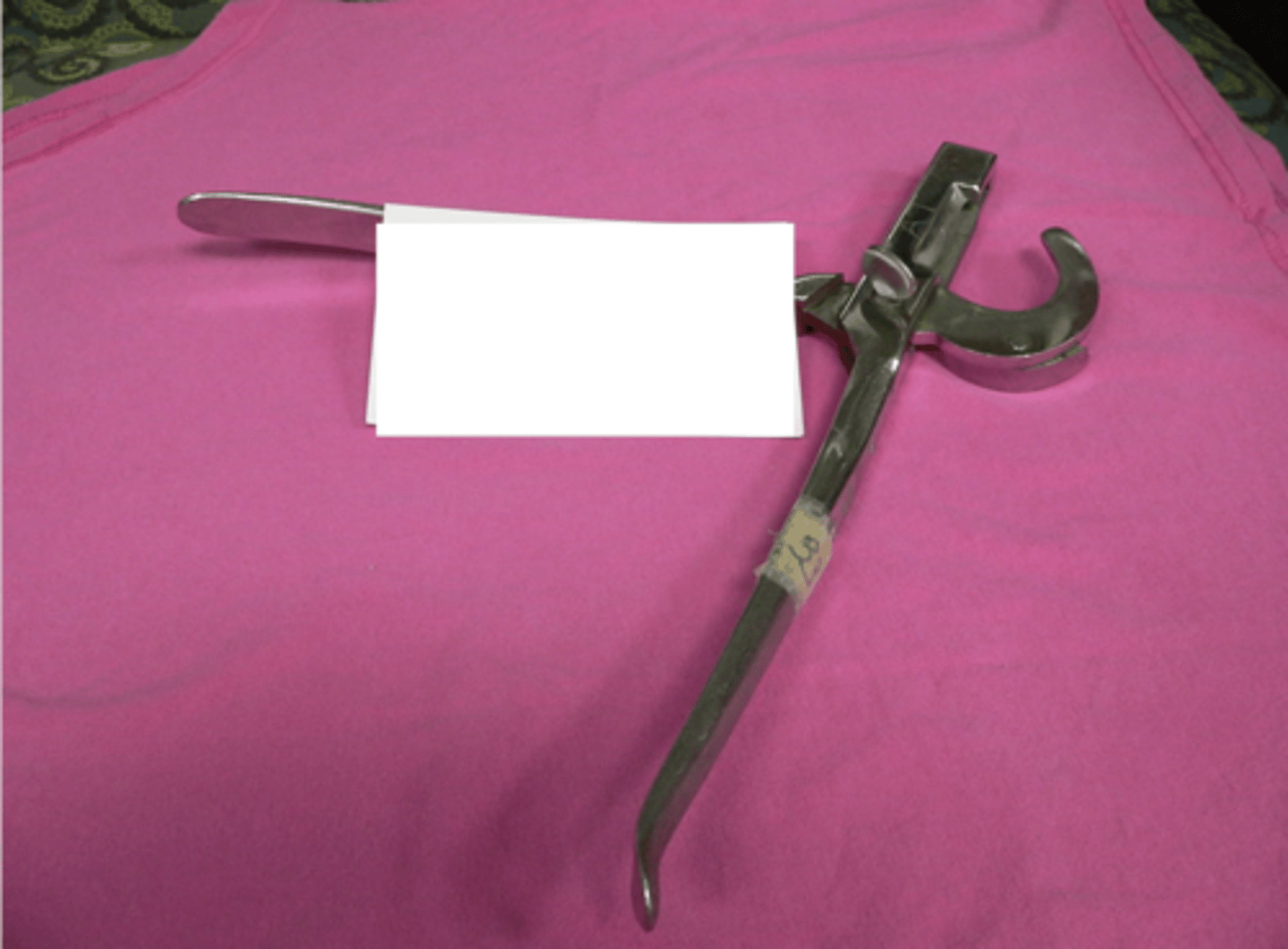 <p>What is this instrument?</p>