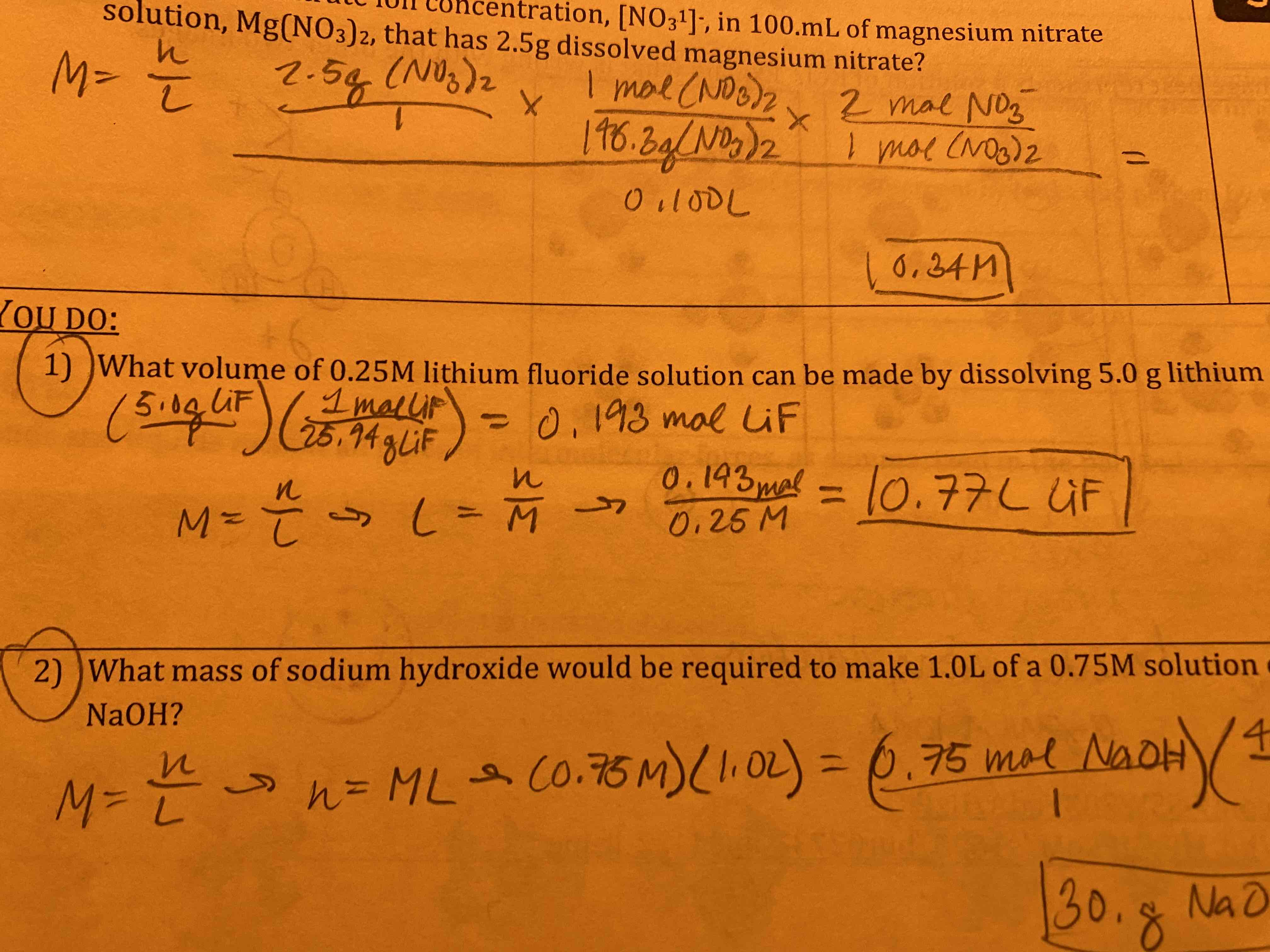 <p>0.77 L LiF</p>