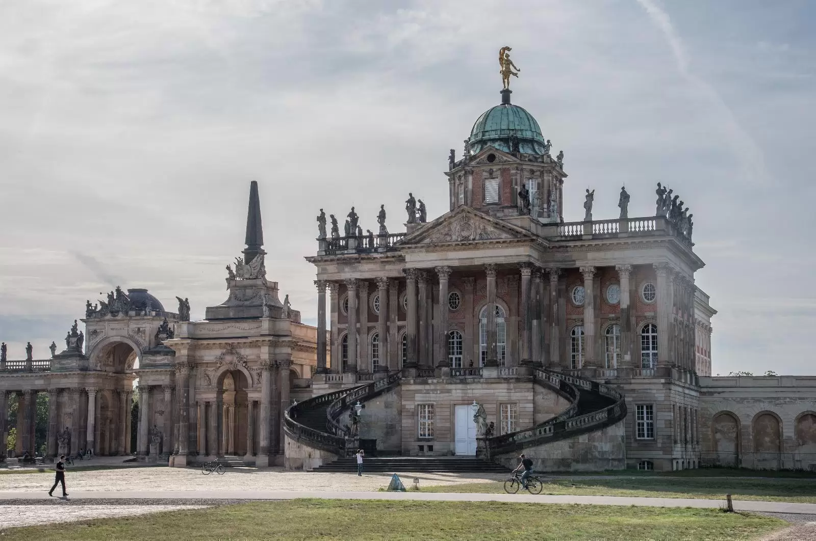 <p><strong>Die Universität Potsdam</strong></p>