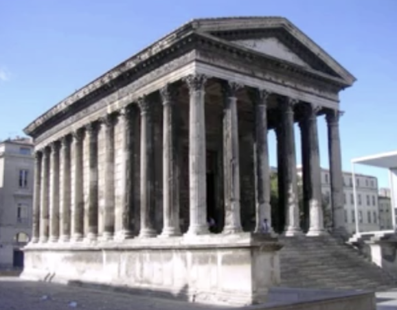 <p>maison carree</p>