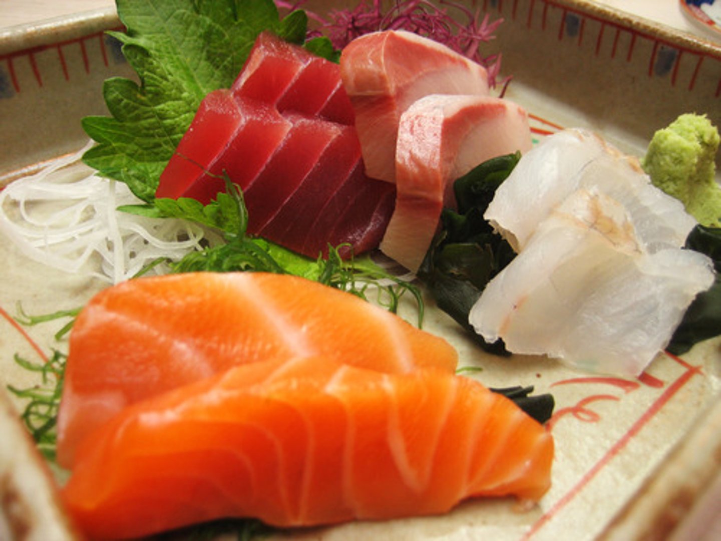<p>shēng yú piàn －slices of raw fish, sashimi</p>