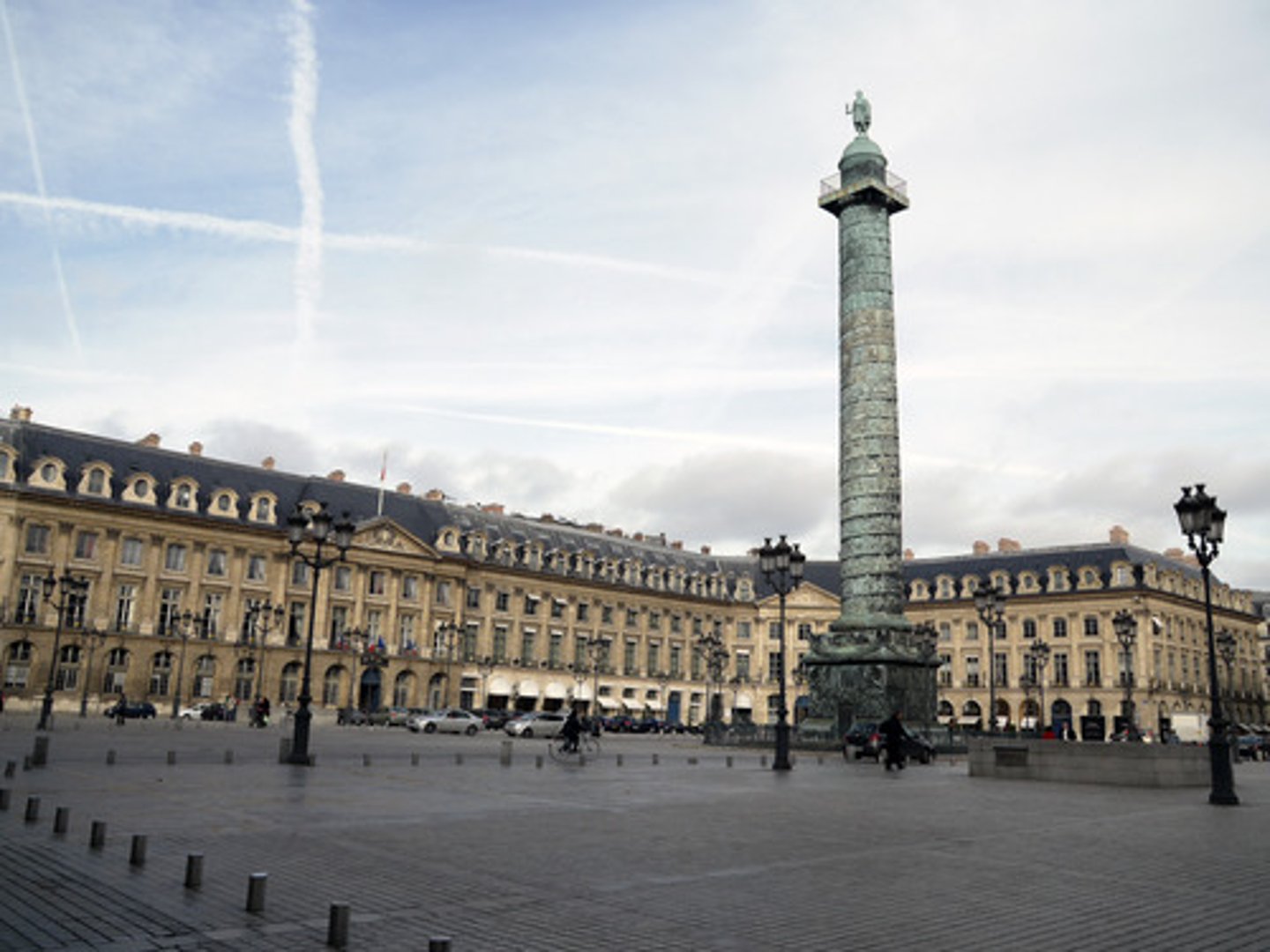 <p>1698</p><p>Mansart</p><p>Paris</p>