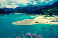 <p>khu dự trữ nước (nhân tạo)</p>