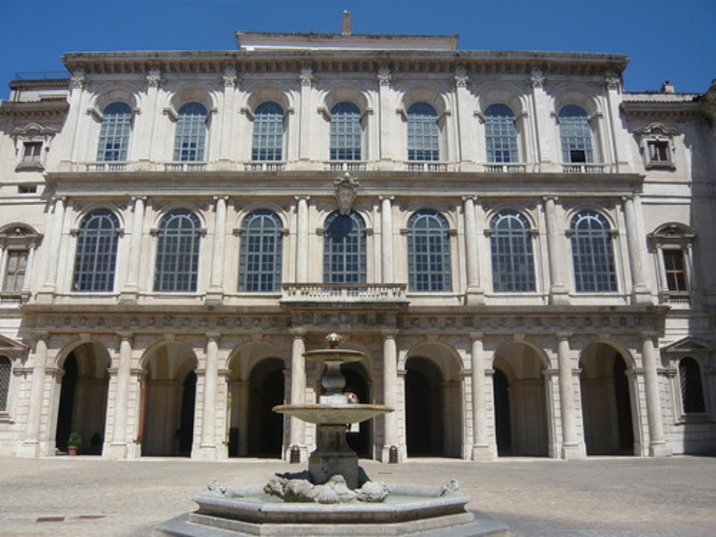 <p>Baroque, 1628, Carlo Maderno and Gianlorenzo Bernini and Francesco Borromini</p><p>Home, office, and palace for the Barberini family, who were closely tied to the papacy. Different wings of the house were for different major branches of the family. Borromini did the heliocoidal staircase. Bernini did the stair court.</p>