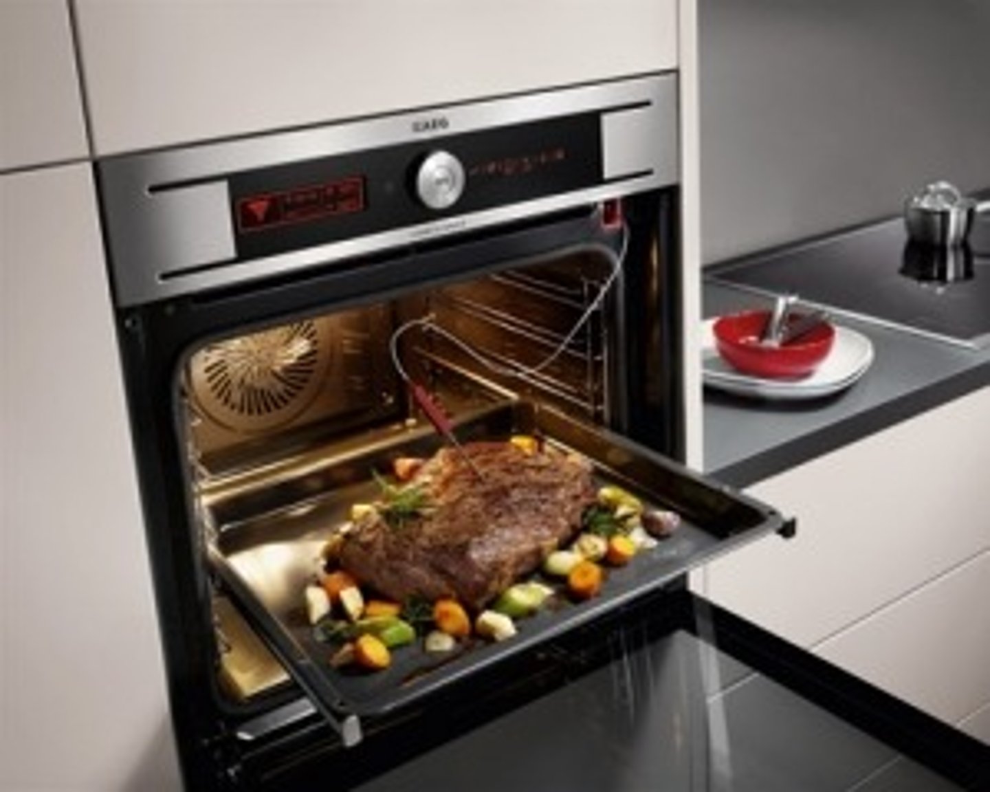 <p>oven</p>