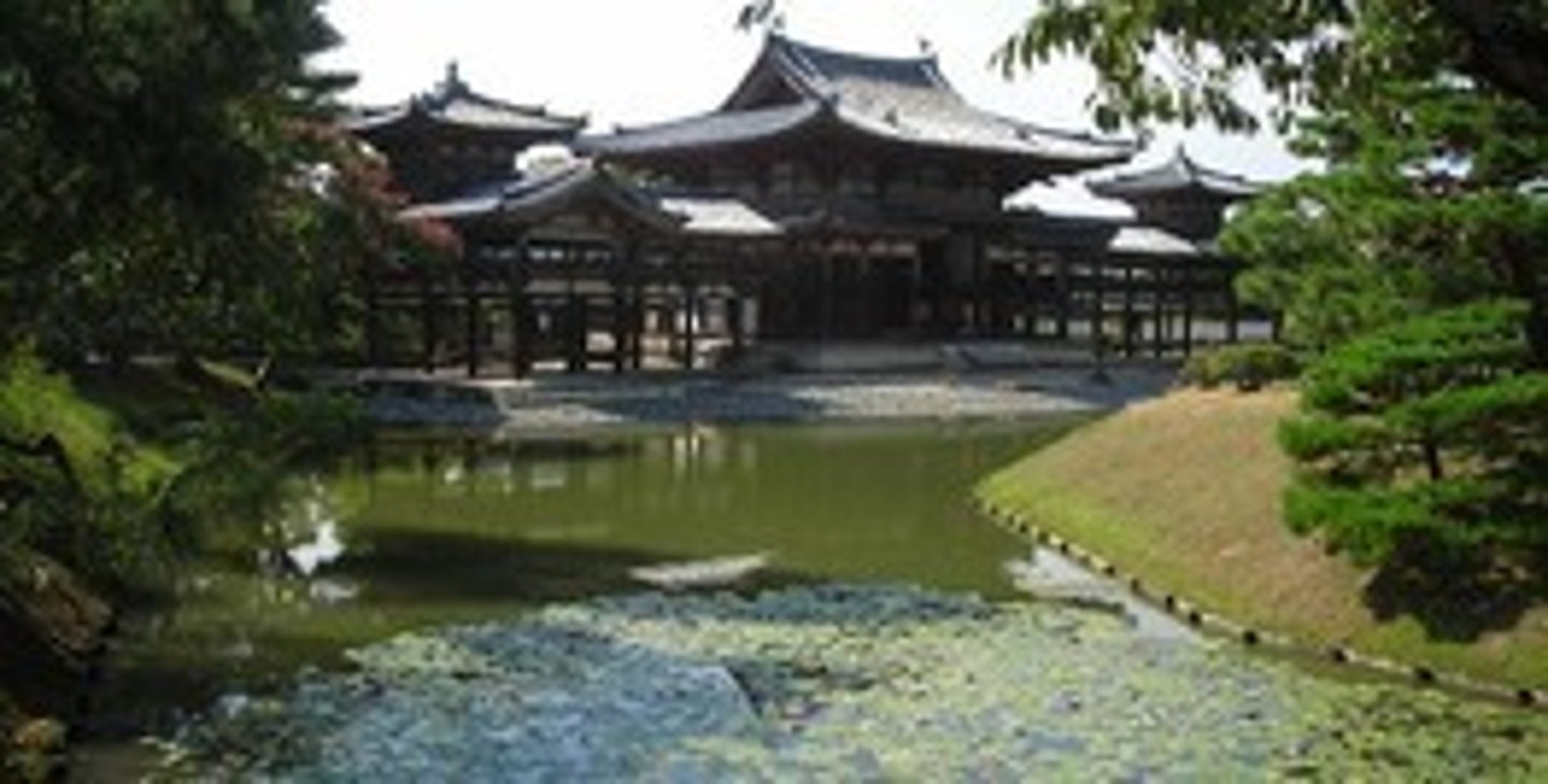 <p>Palatial (adj) /pəˈleɪʃl/</p>