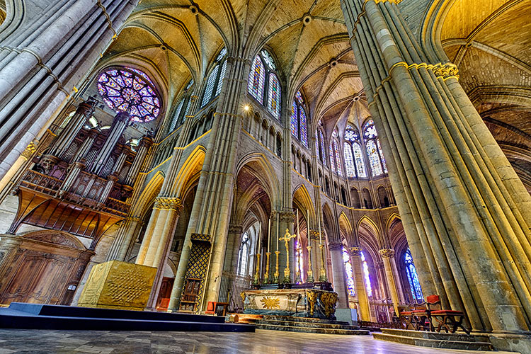 <p>Reims Cathedral, 1275, France</p>