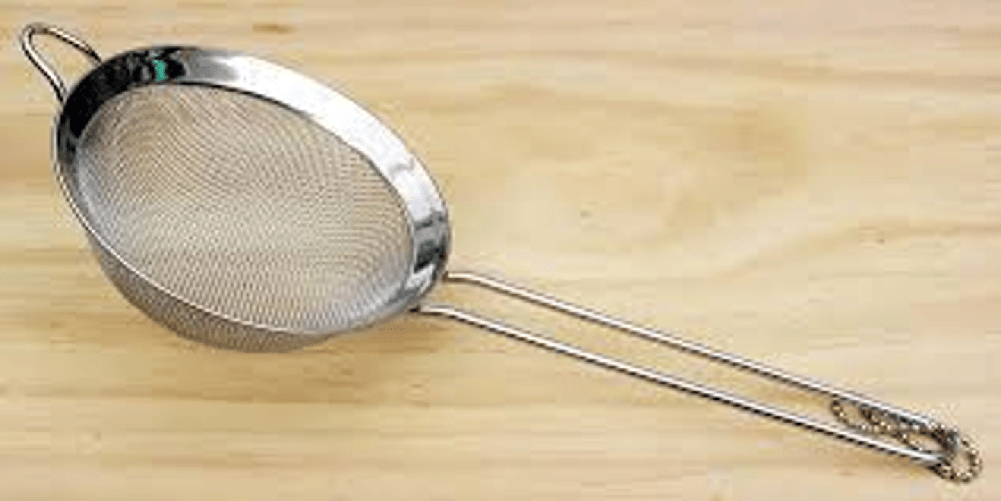 <p>não cá vàng</p>