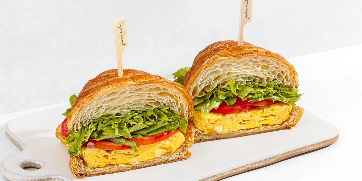 <p>Croissant Sandwich </p>