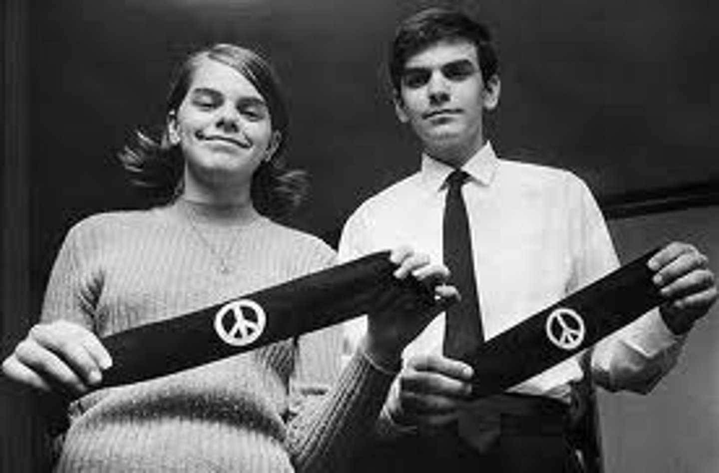 <p>Students in an Iowa school were suspended for wearing black armbands to protest the Vietnam war. Ruled that this suspension was unconstitutional, and that public school students do not "shed their constitutional rights at the schoolhouse door."</p>