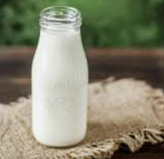 <p><span style="color: purple;">die Milch</span></p>