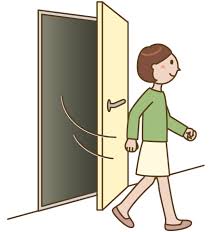 <p>出る (deru)</p>