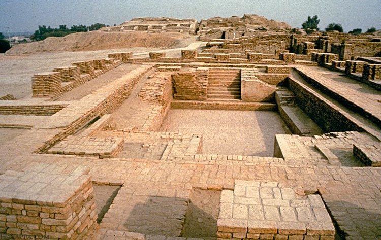 <p>It may have had religious functions as a structure for ritual bathing.</p>