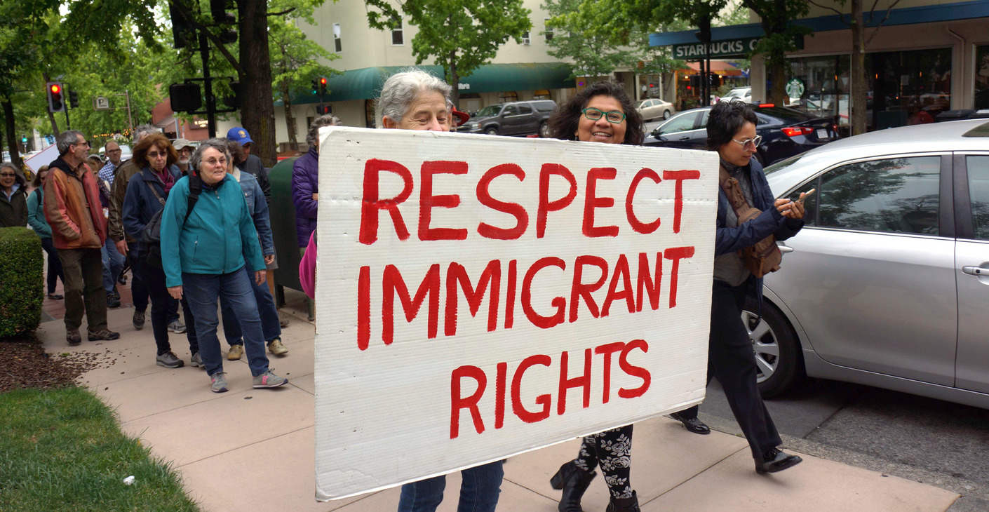 <p>Immigrants to US</p>