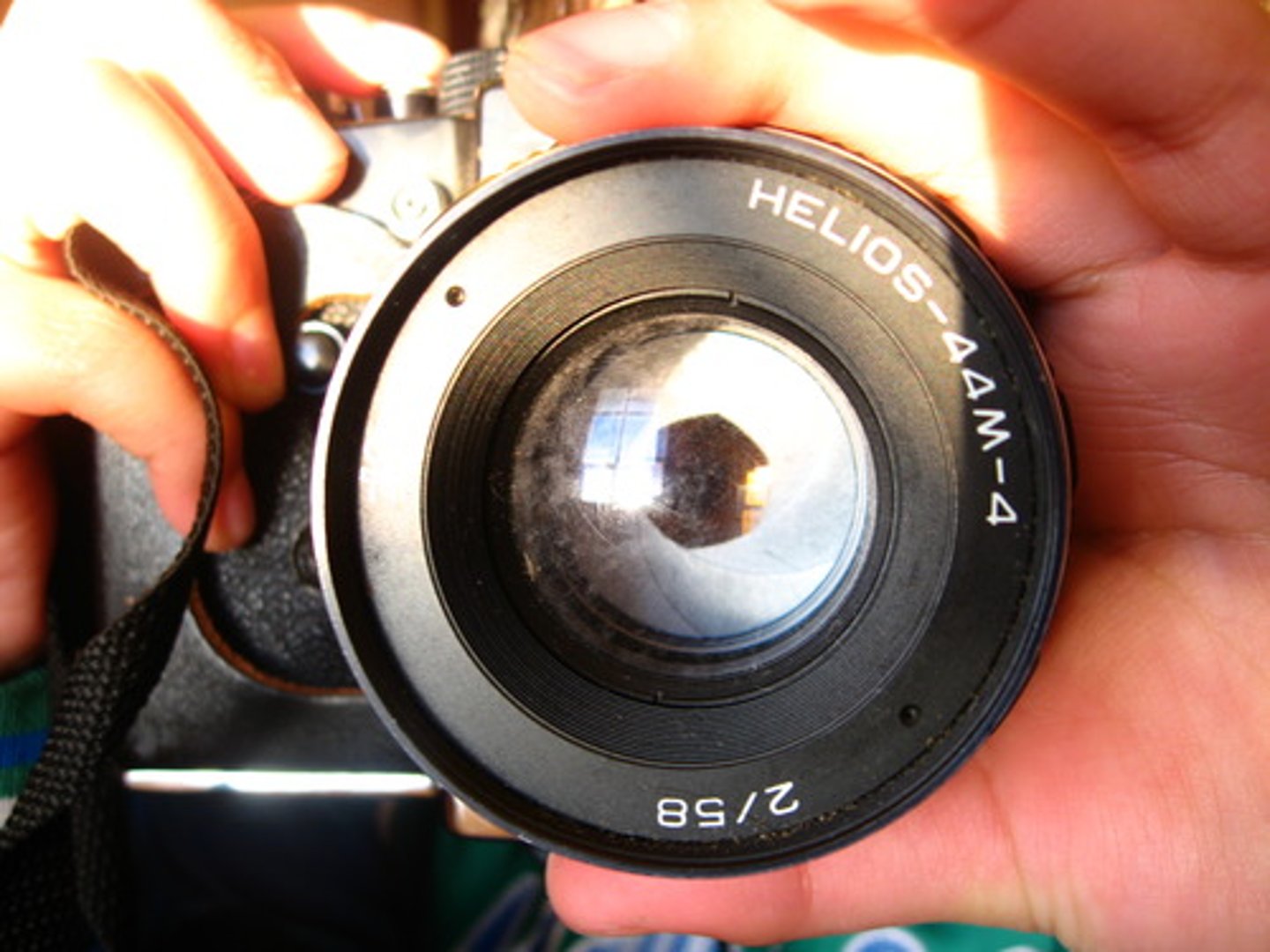 <p>to take pictures</p>