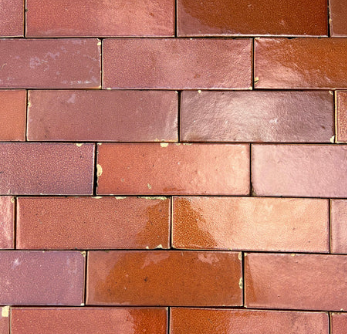 <p>These have a <strong>smooth outer surface with a dull satin or high gloss finish. </strong>These kinds of bricks are load-bearing, fire-resistant,t and impervious. Formed with vertical hollow cores through the body or scoring on the back.</p>