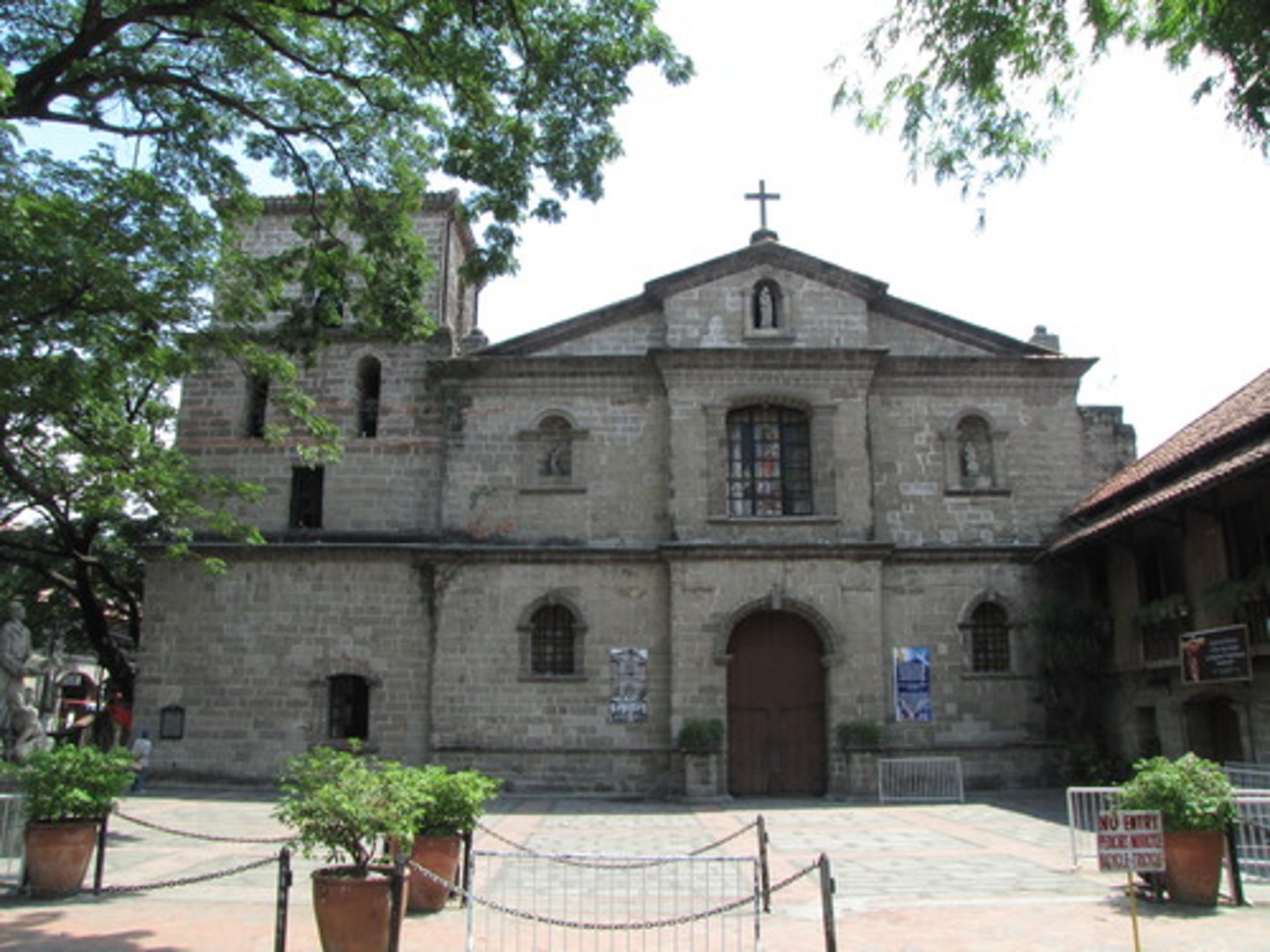 <p>Las Pinas Bamboo Organ Church (St. Joseph Parish Church)</p>
