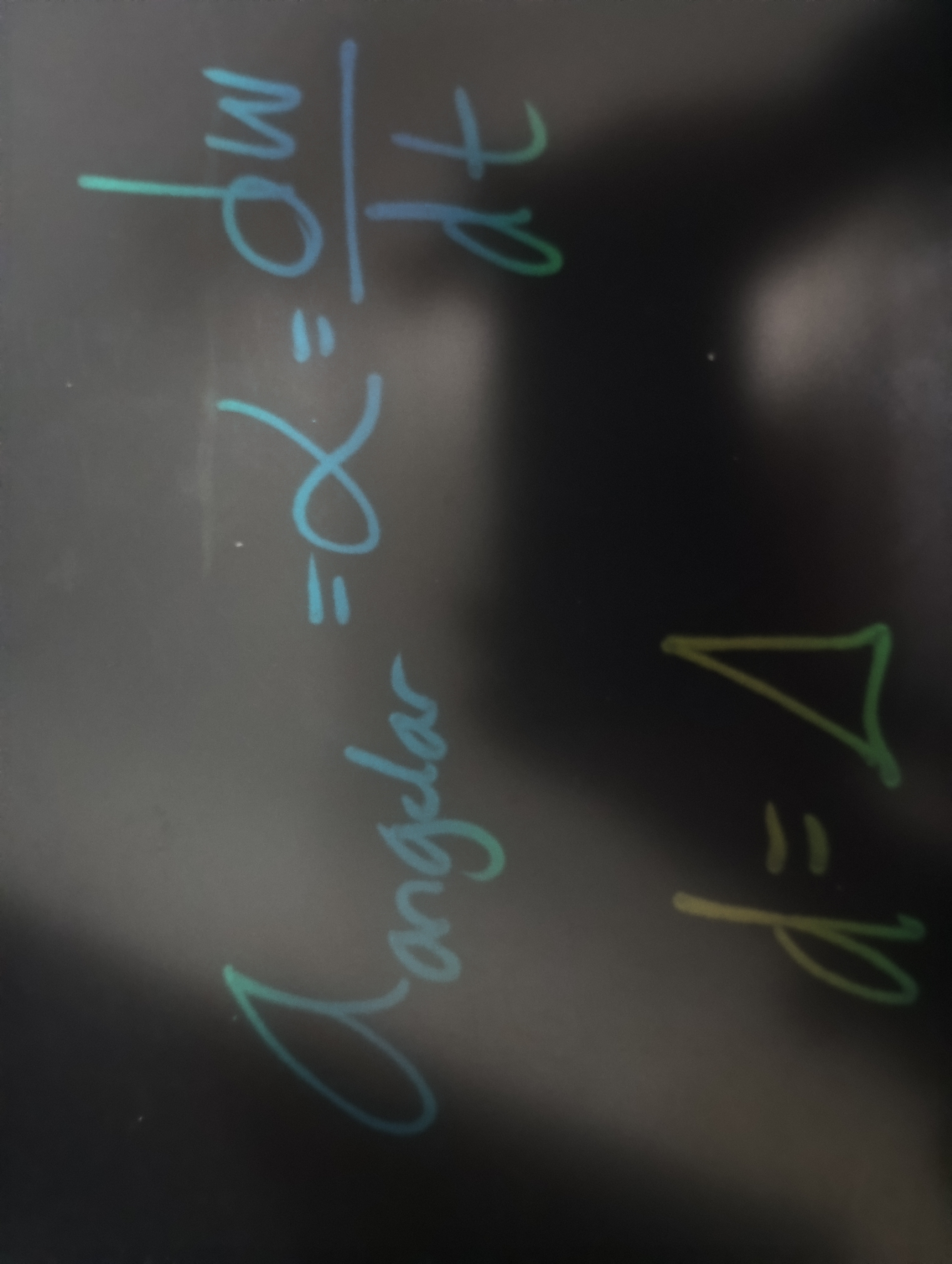 <p>Angulo= dw / dt</p>