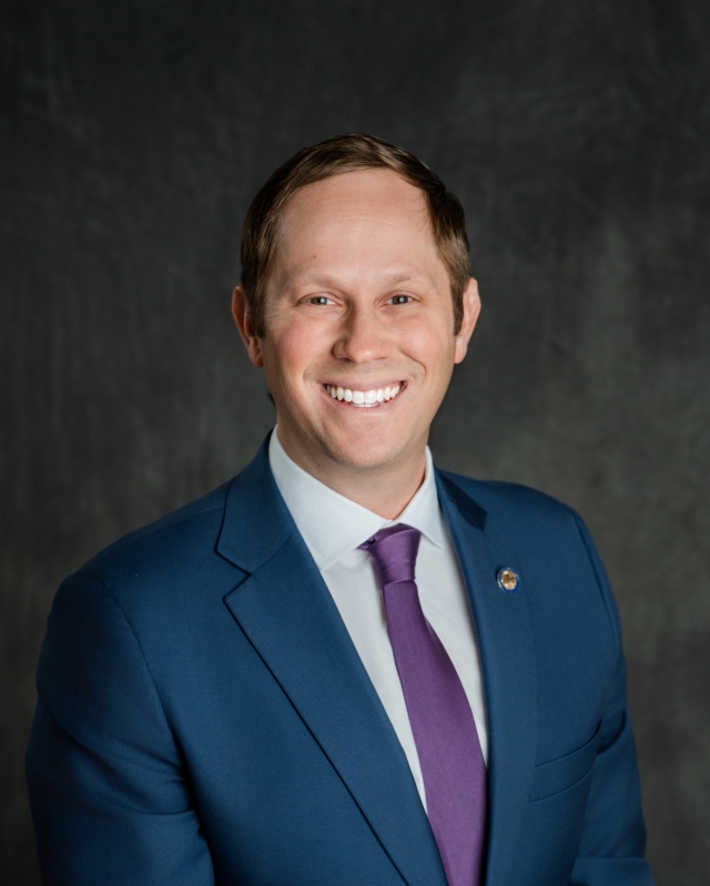 <p>Senator Weinstein</p>