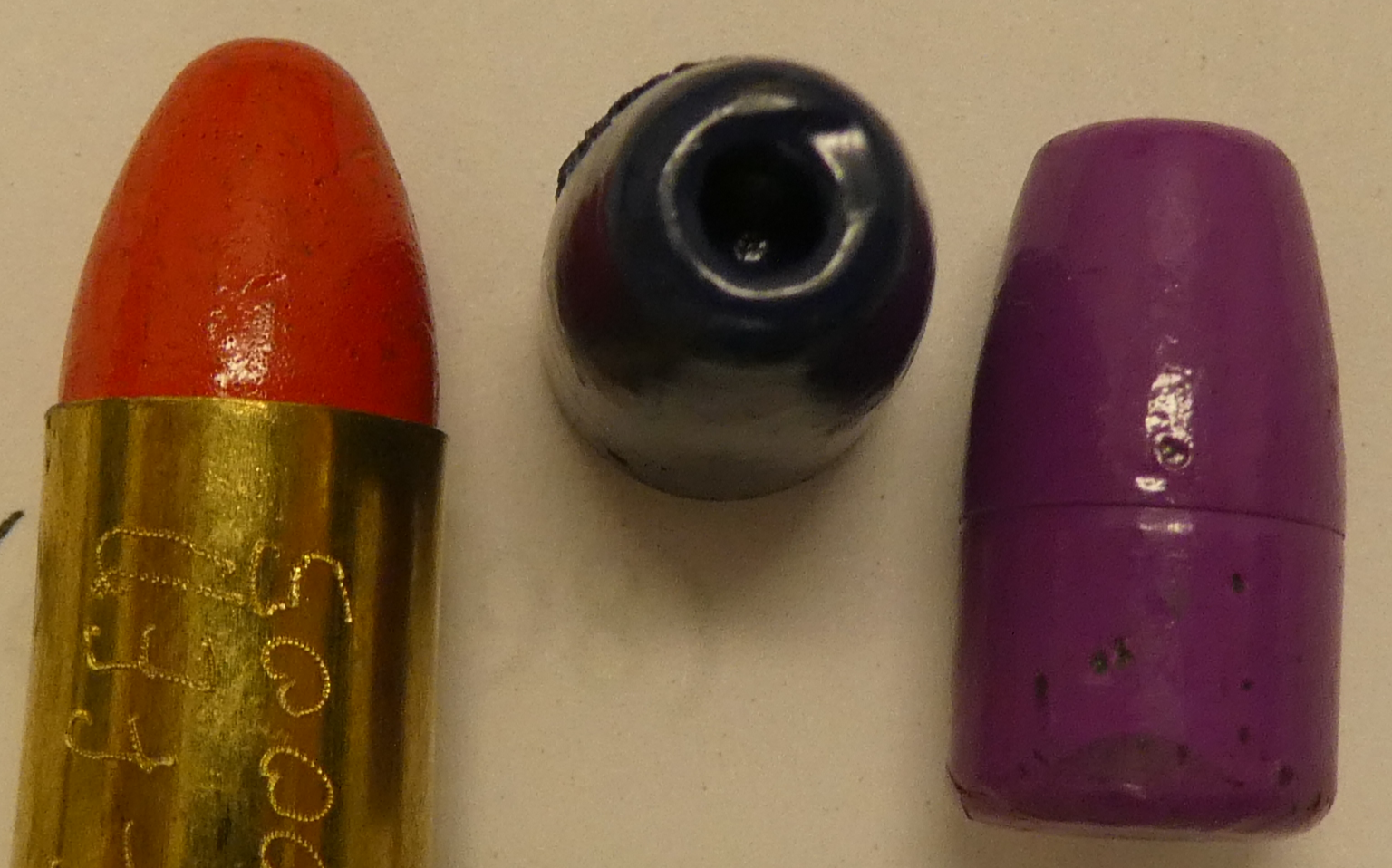 <p>The bullets of which cartridge are shown in this photo?</p>