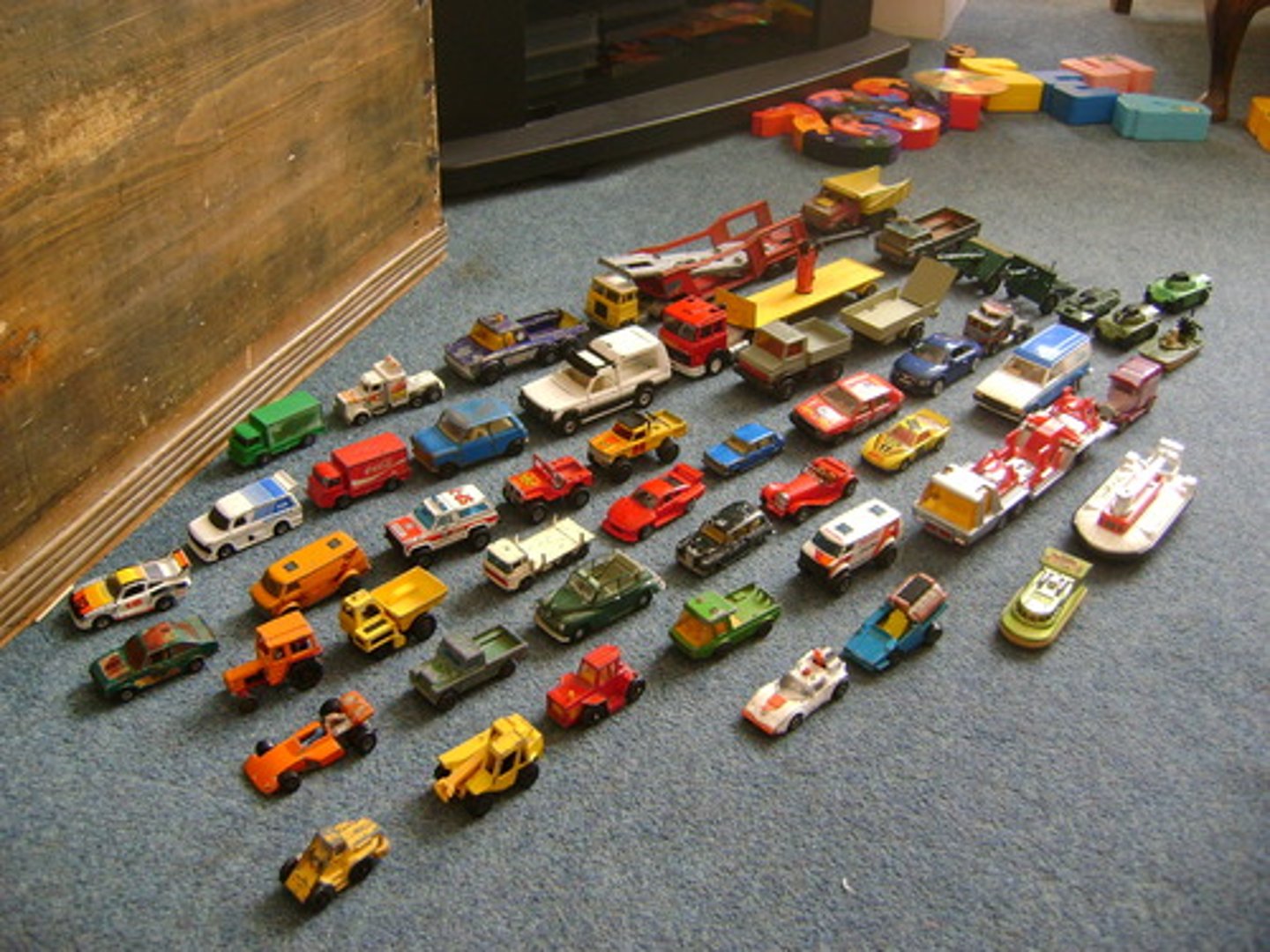 <p>toy cars</p>