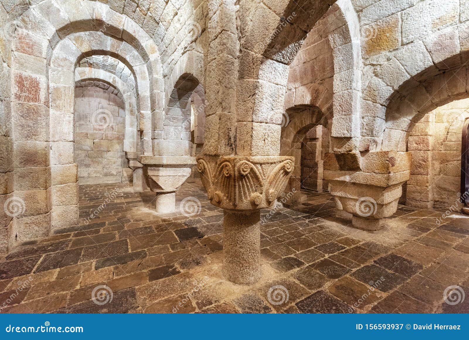 <p>monastére et glise de leyre (navarre)</p>