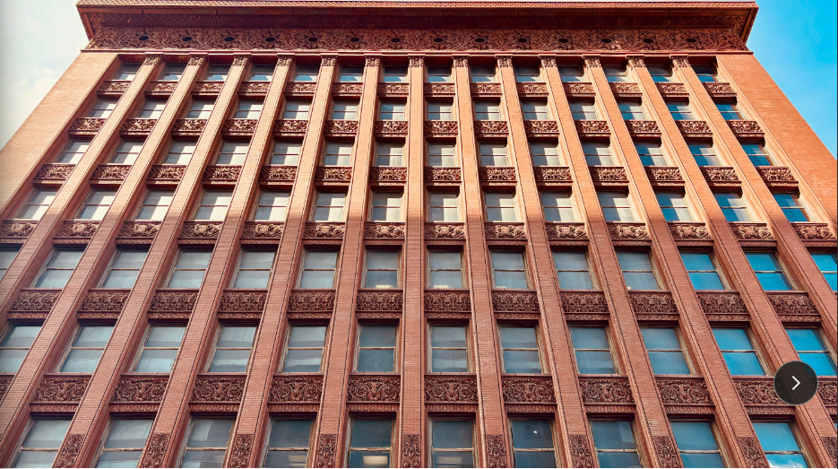 <p>Adler & Sullivan, Wainwright Building, St. Louis</p>